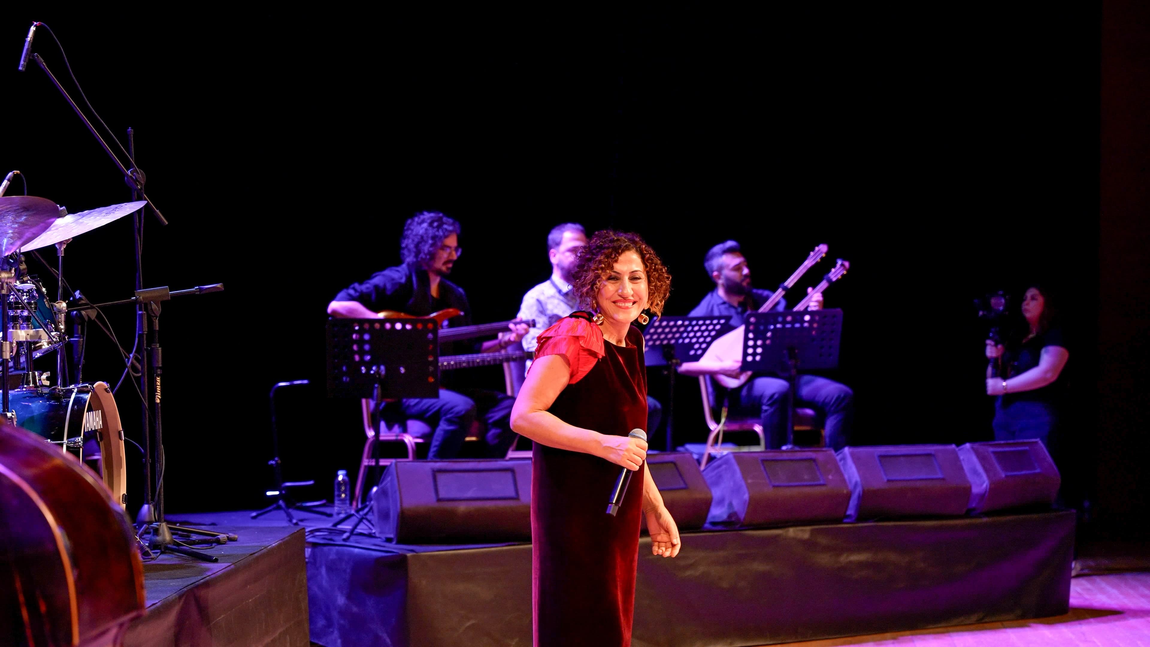 Aynur Doğan